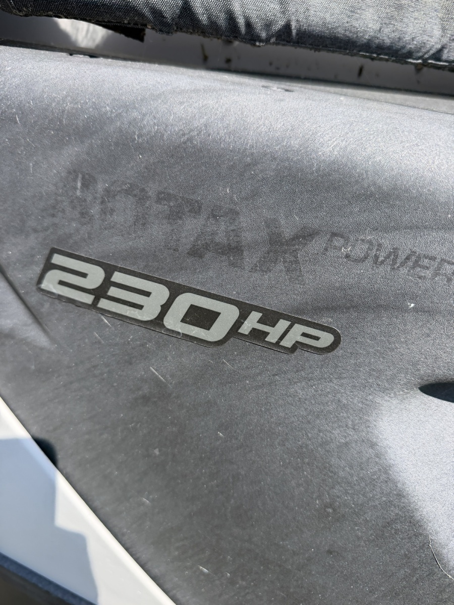 2022 Bombardier Sea Doo Switch Cruise 21