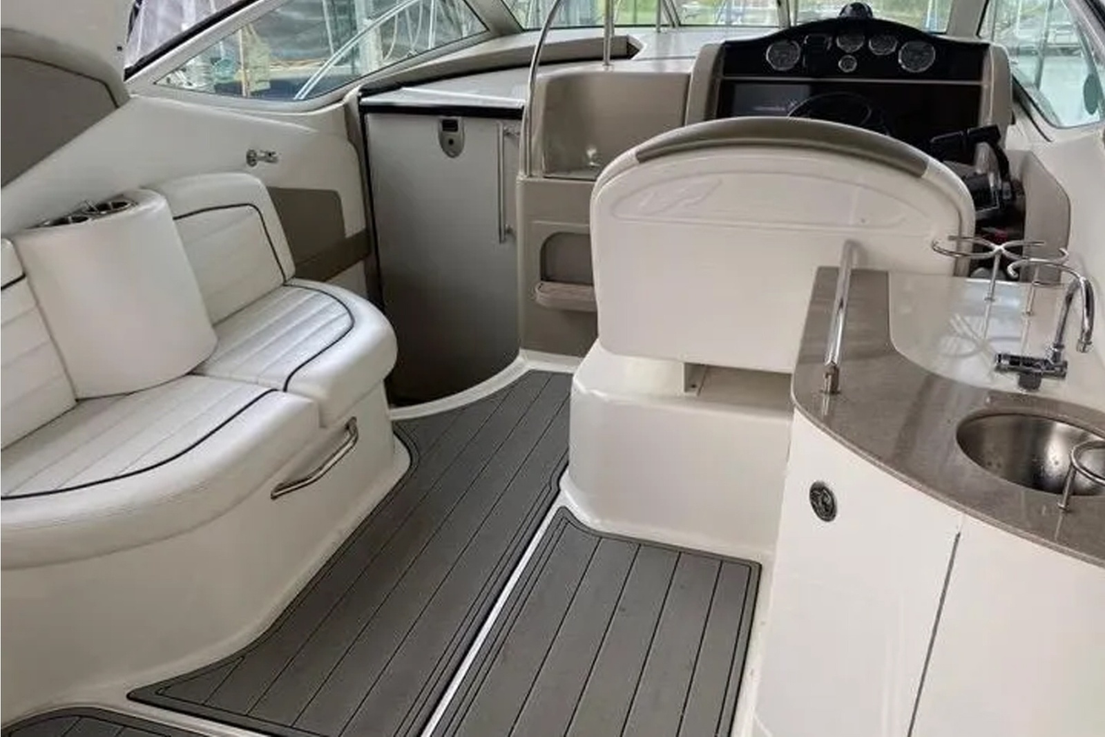 2006 Sea Ray 290 Sundancer