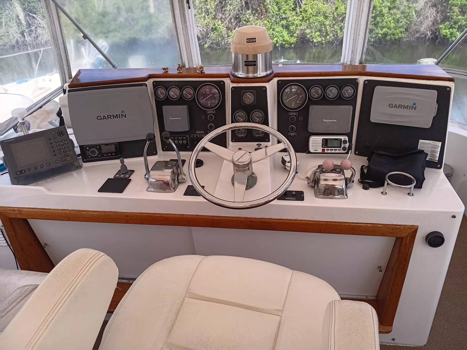 1996 Novatec 50 Islander Cockpit