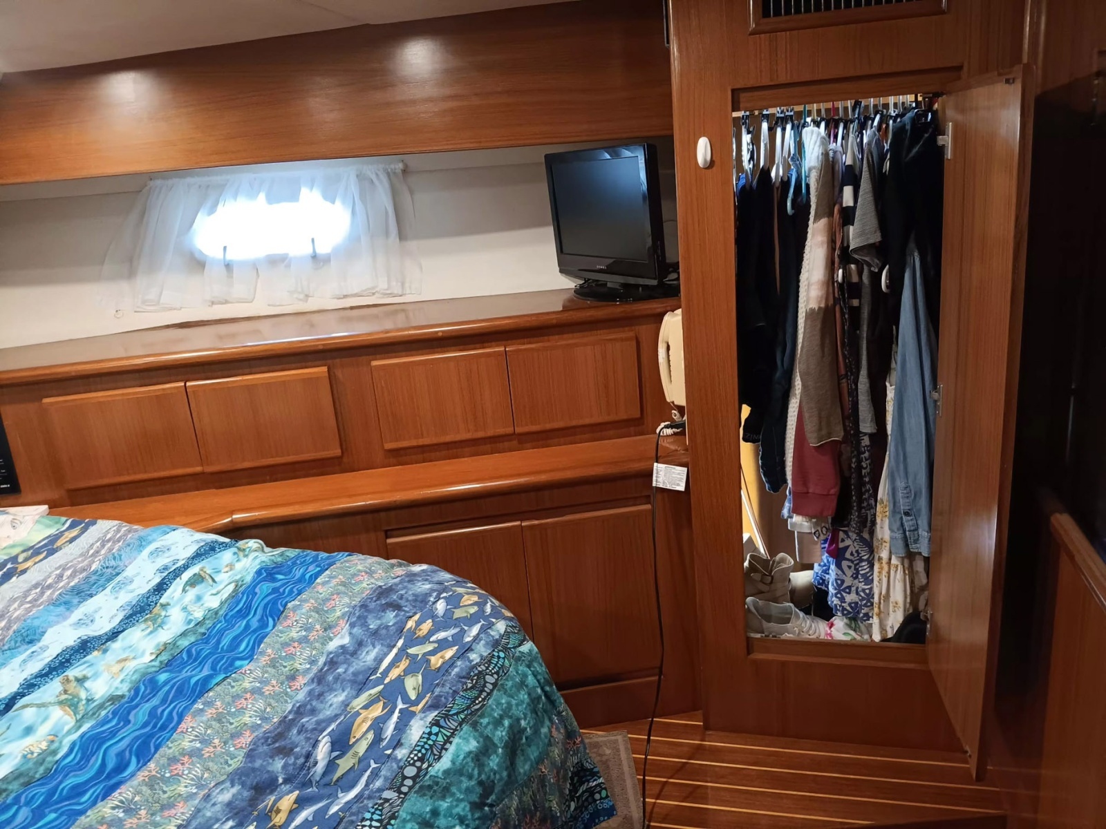 1996 Novatec 50 Islander Cockpit