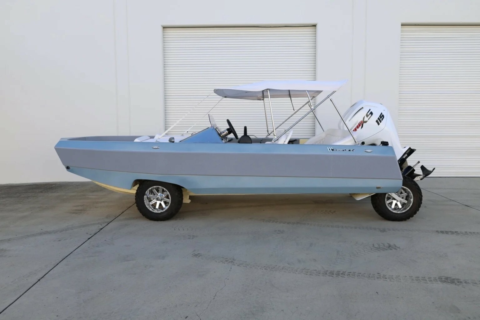 2025 WaterCar 