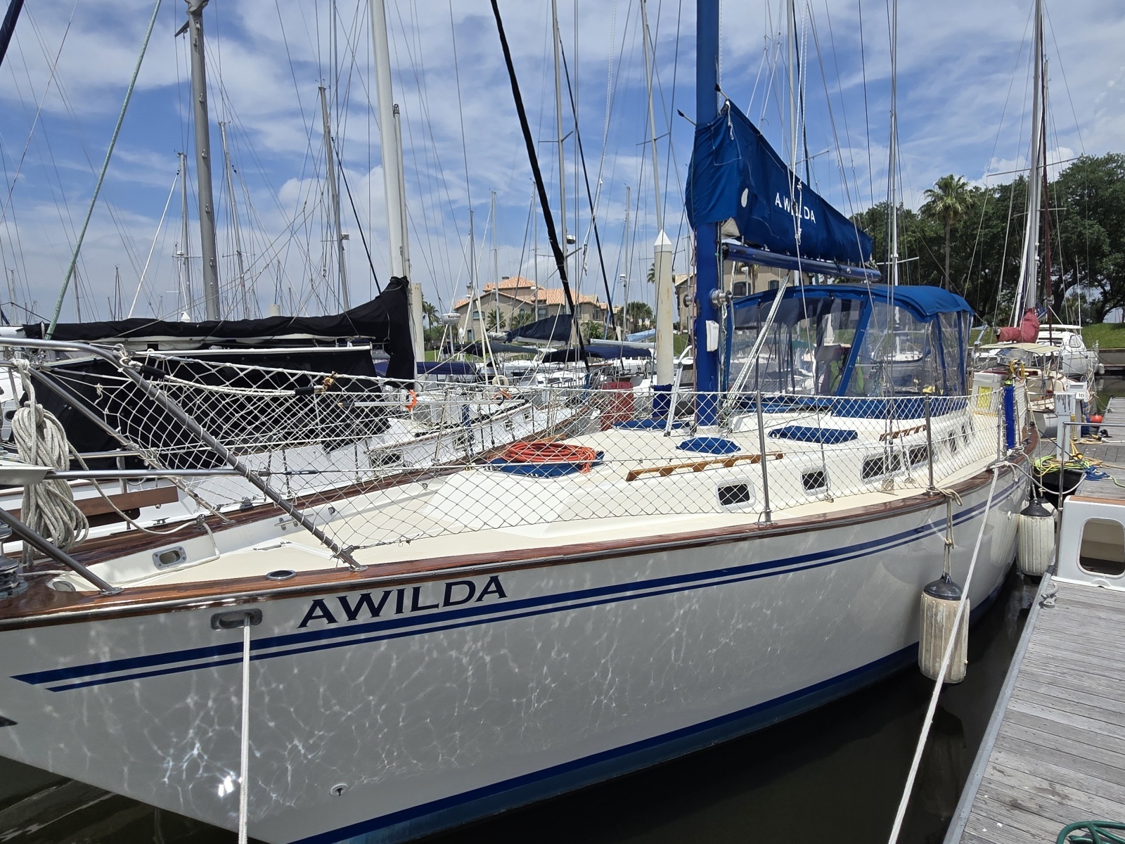1985 Endeavour 42 CC