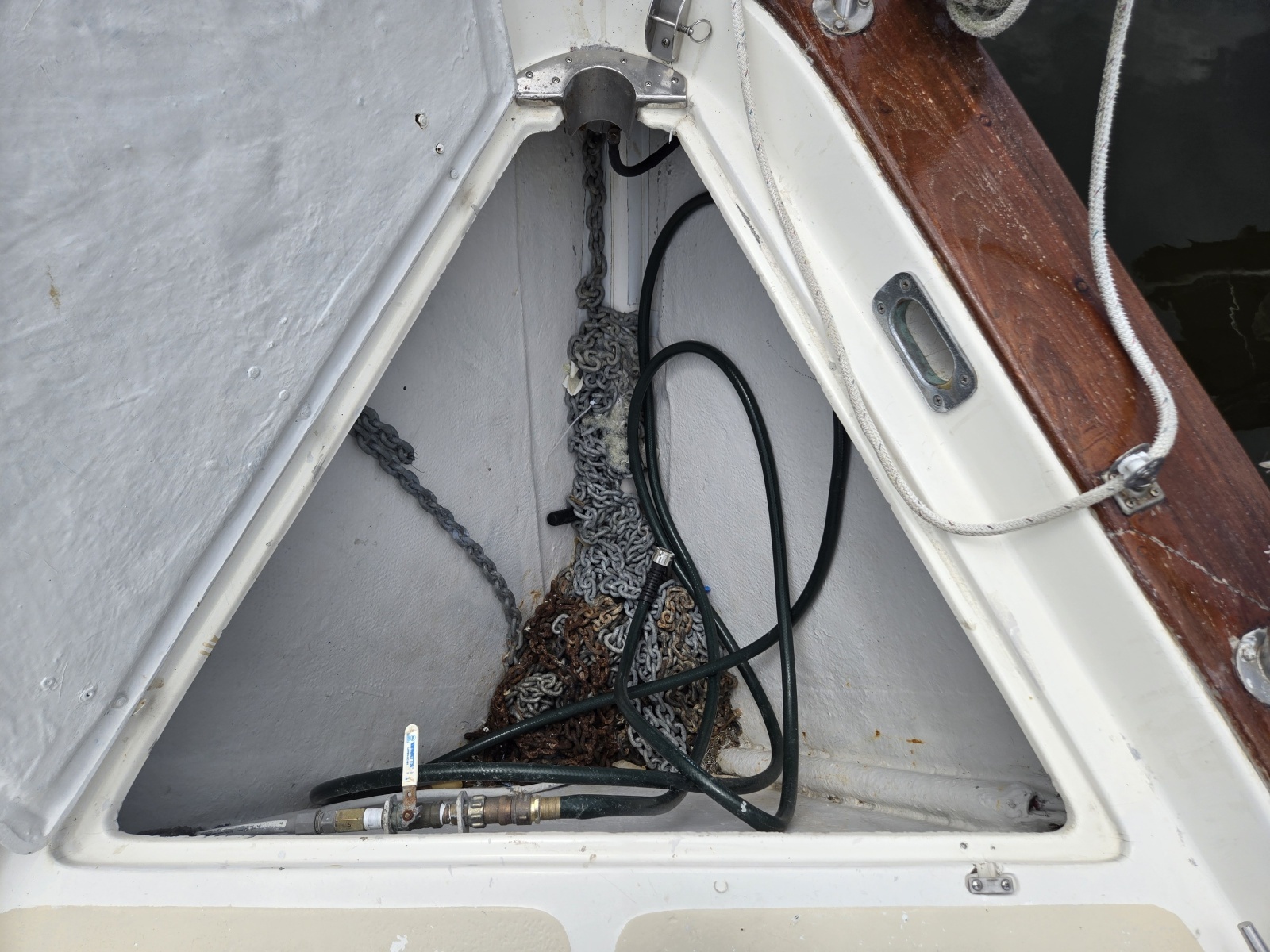 1985 Endeavour 42 CC