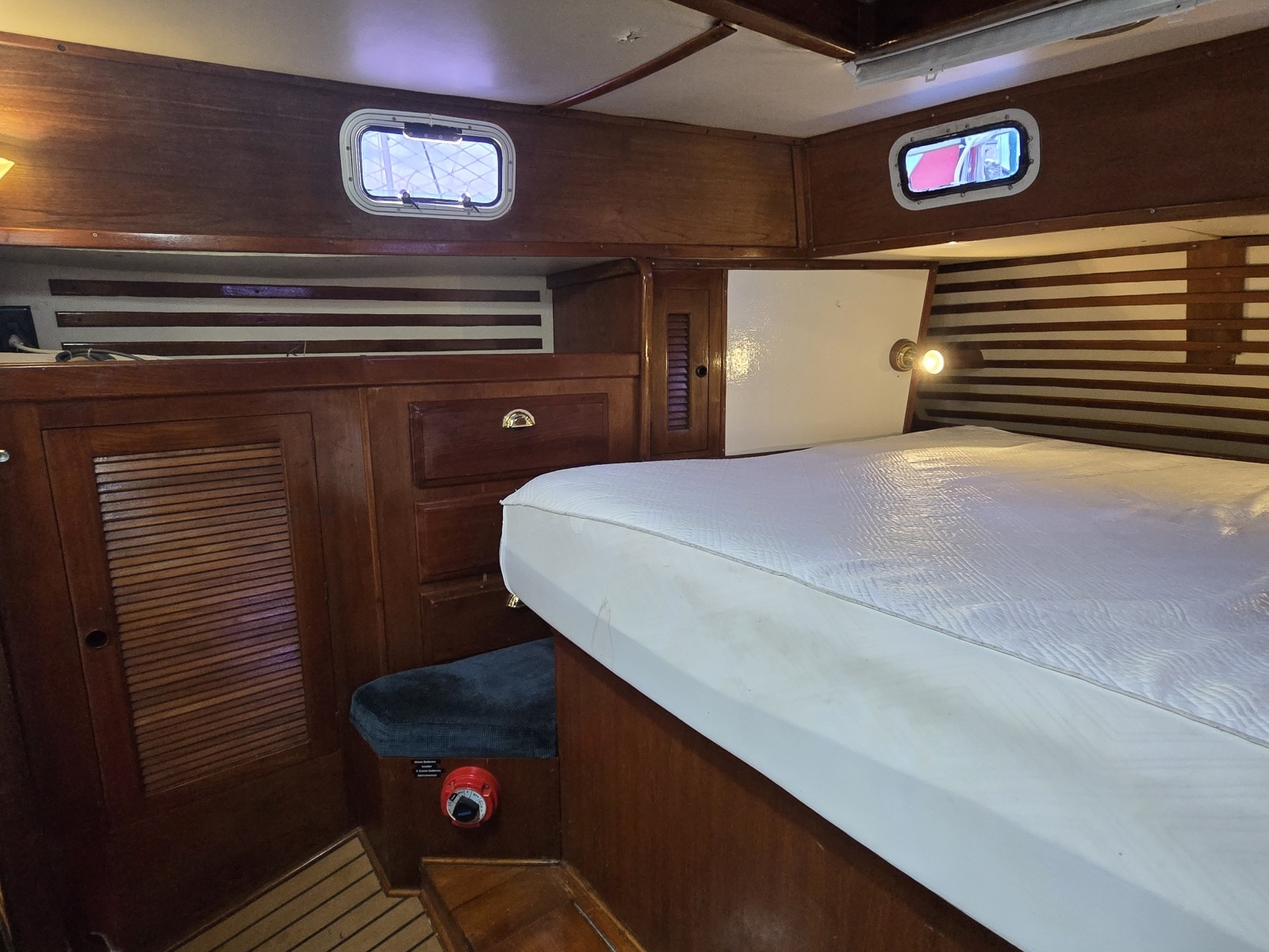 1985 Endeavour 42 CC