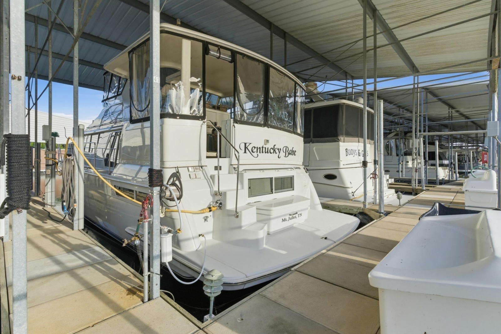 44ft Carver Yacht For Sale