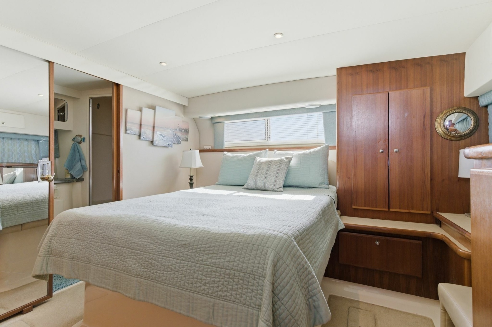 44ft Carver Yacht For Sale
