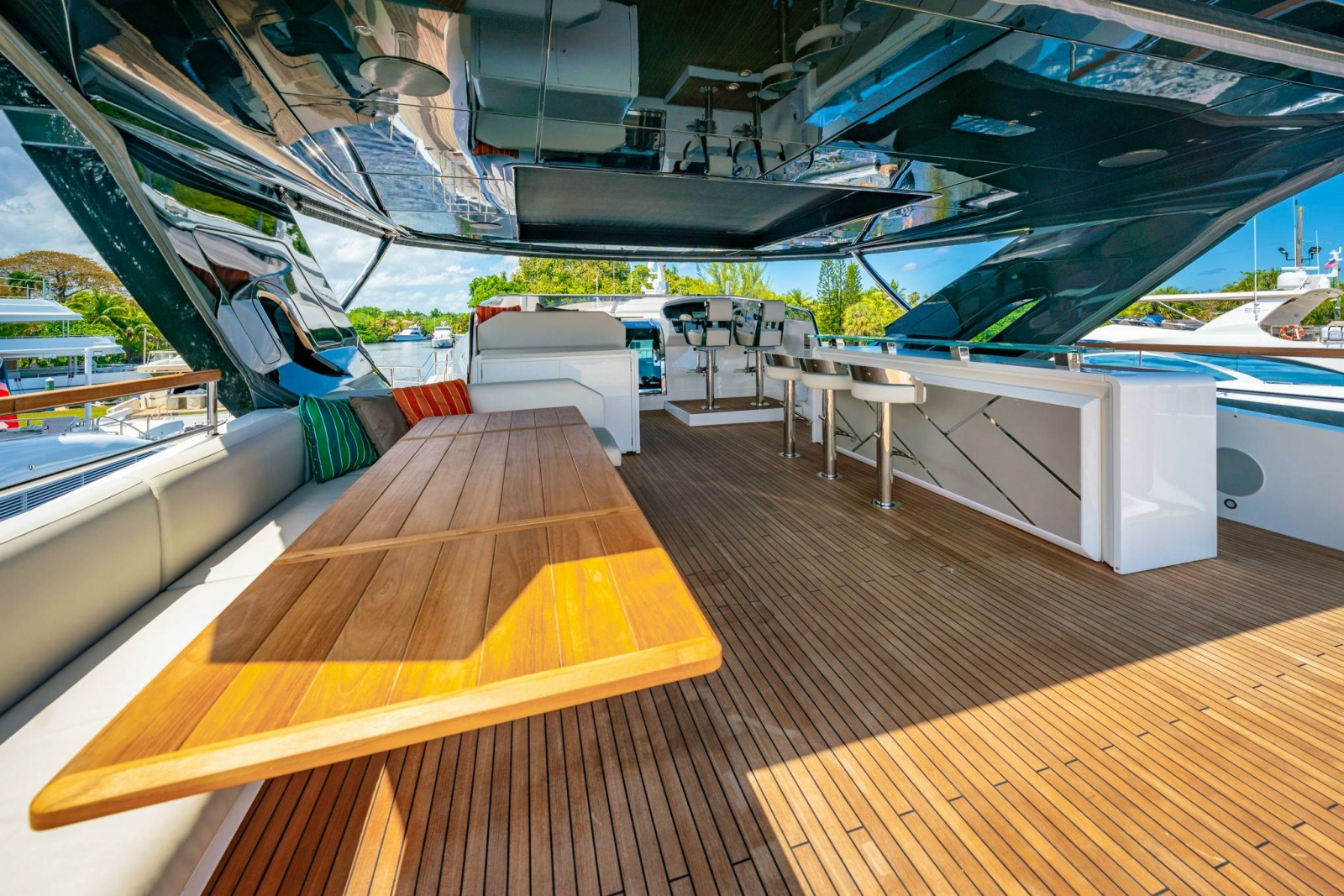 2024 Sunseeker Sunseeker 100 Yacht