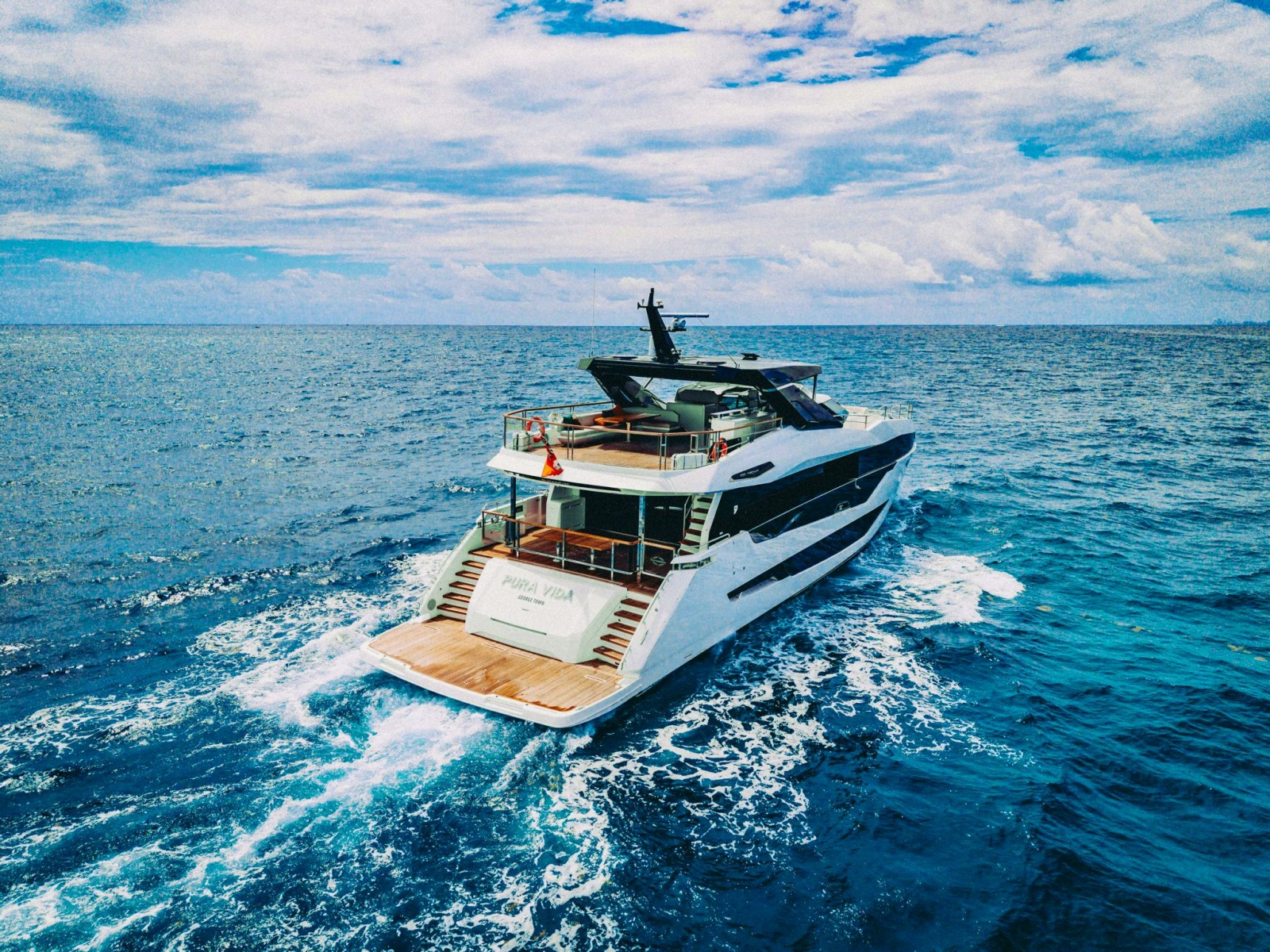 2024 Sunseeker Sunseeker 100 Yacht