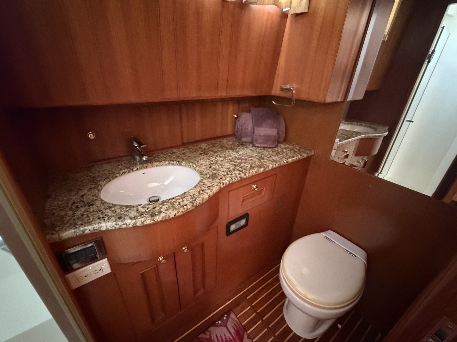 2006 Ocean Alexander 48 Classicco