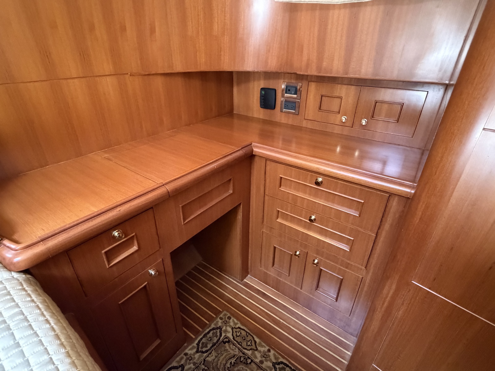 2006 Ocean Alexander 48 Classicco