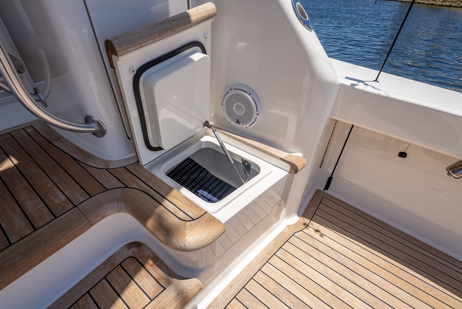 CRUMDALE 54ft Viking Yacht For Sale