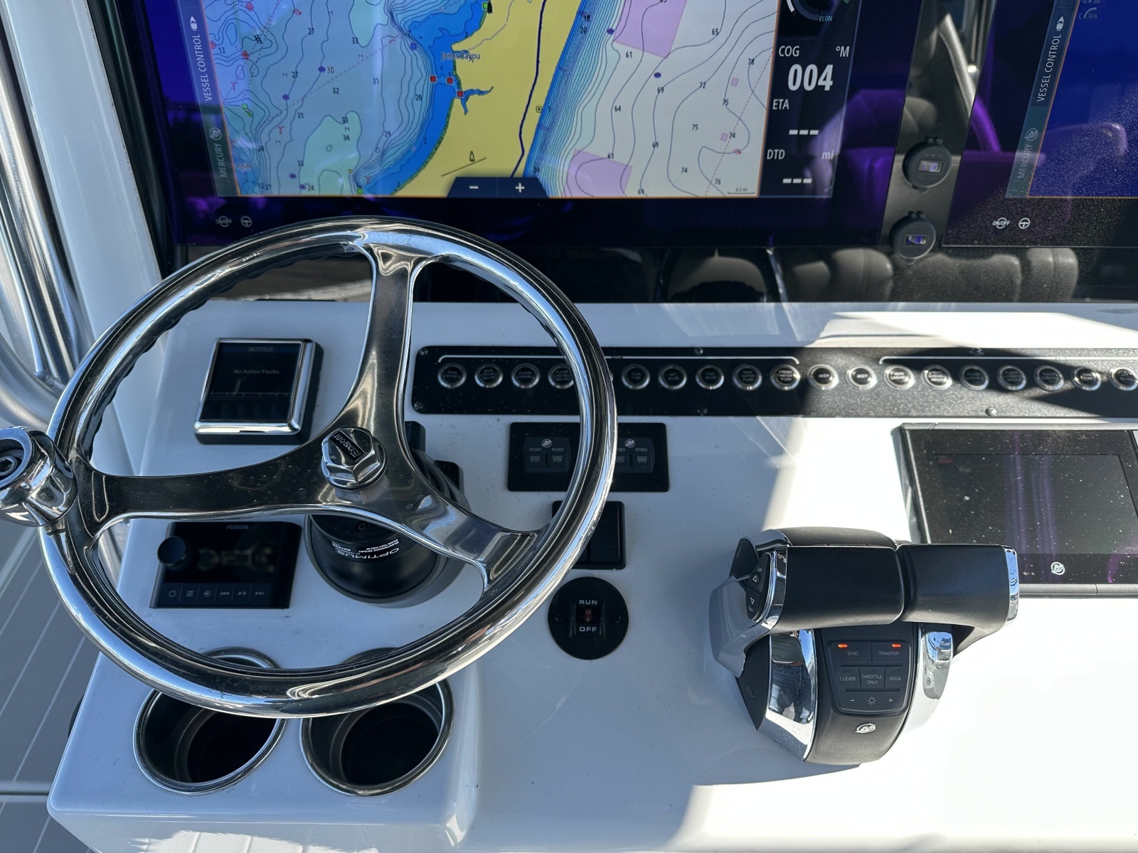 42ft Freeman Yacht For Sale