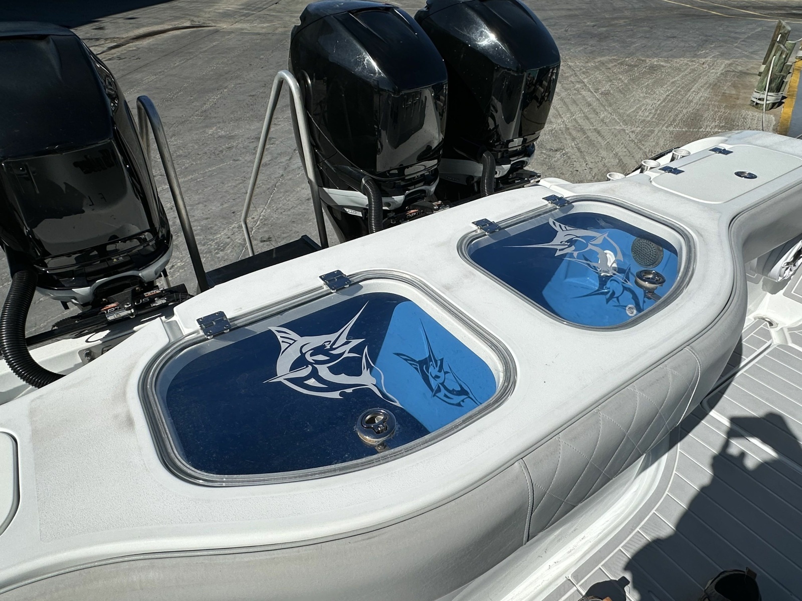 42ft Freeman Yacht For Sale