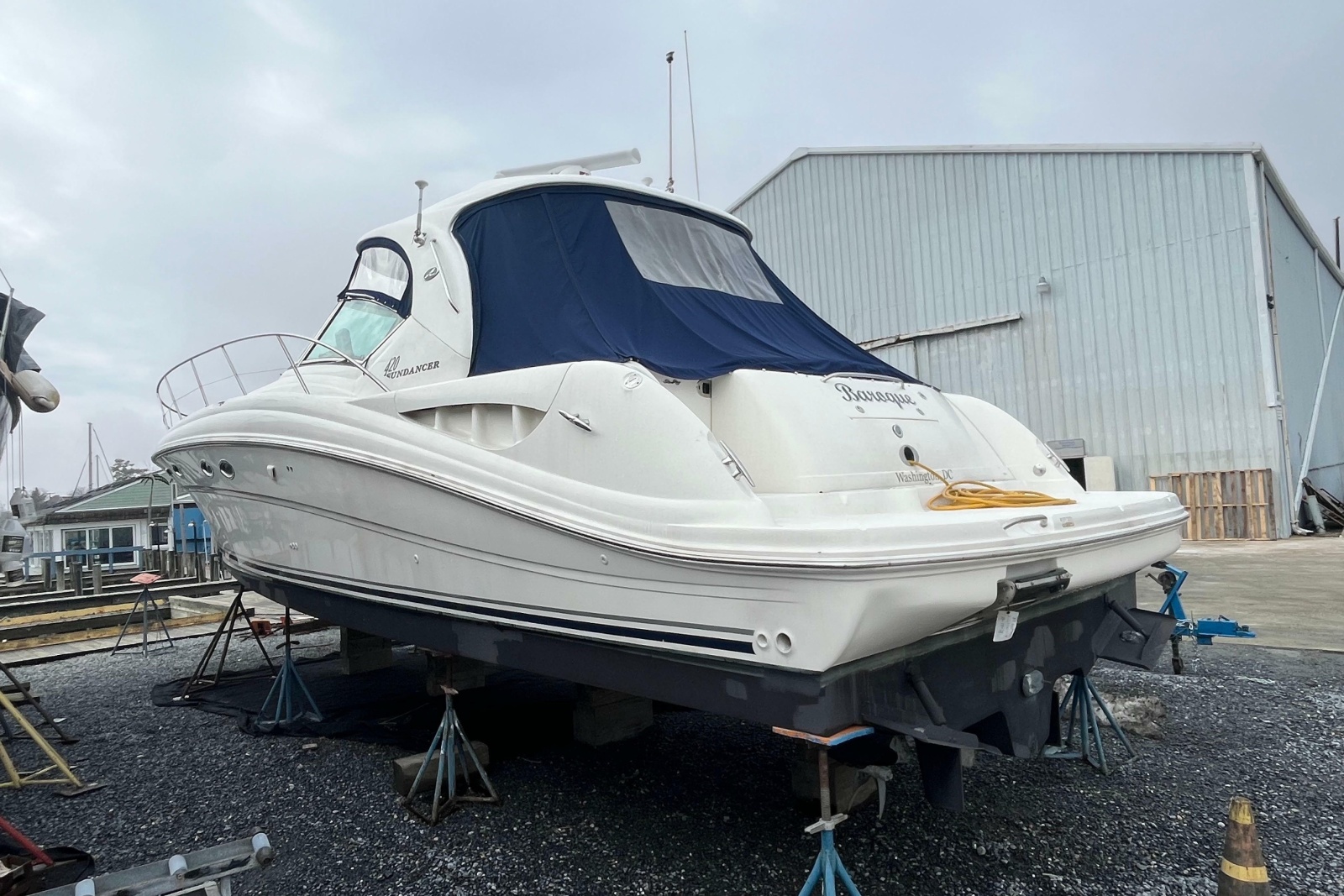 2004 Sea Ray 420 Sundancer
