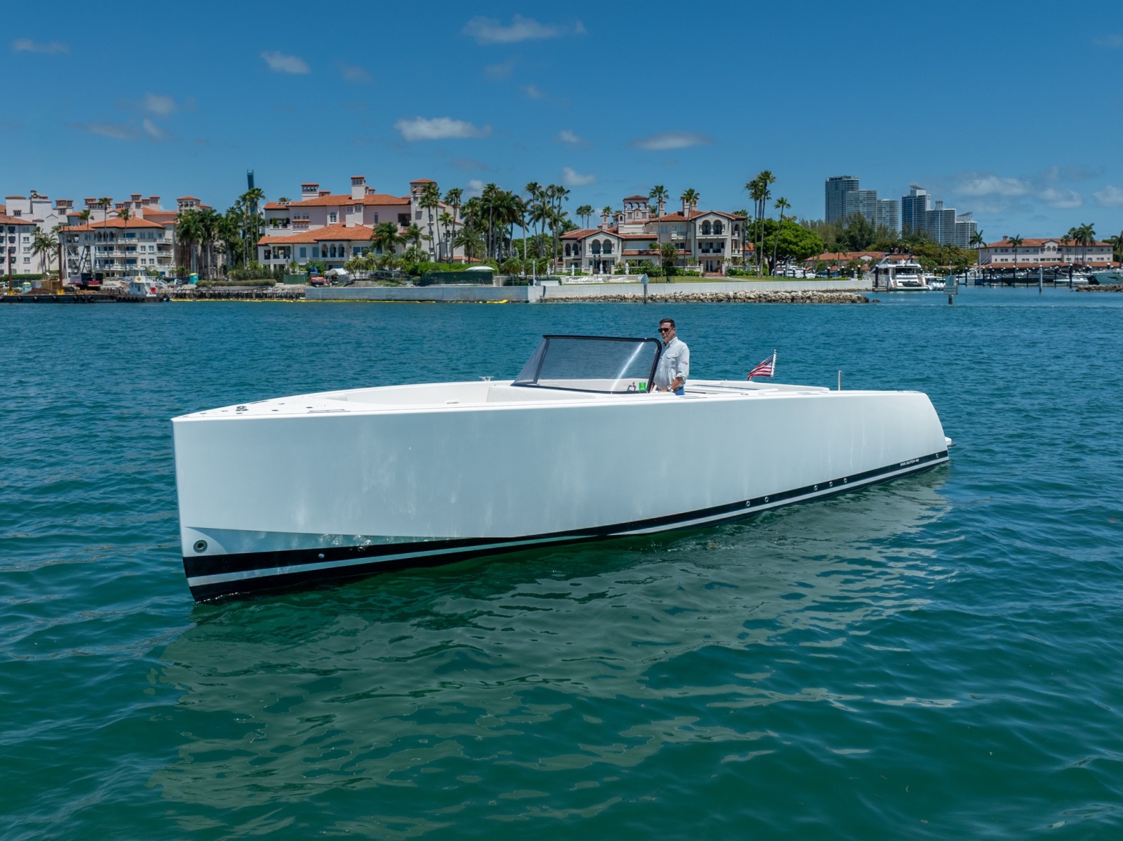 2014 VanDutch 40