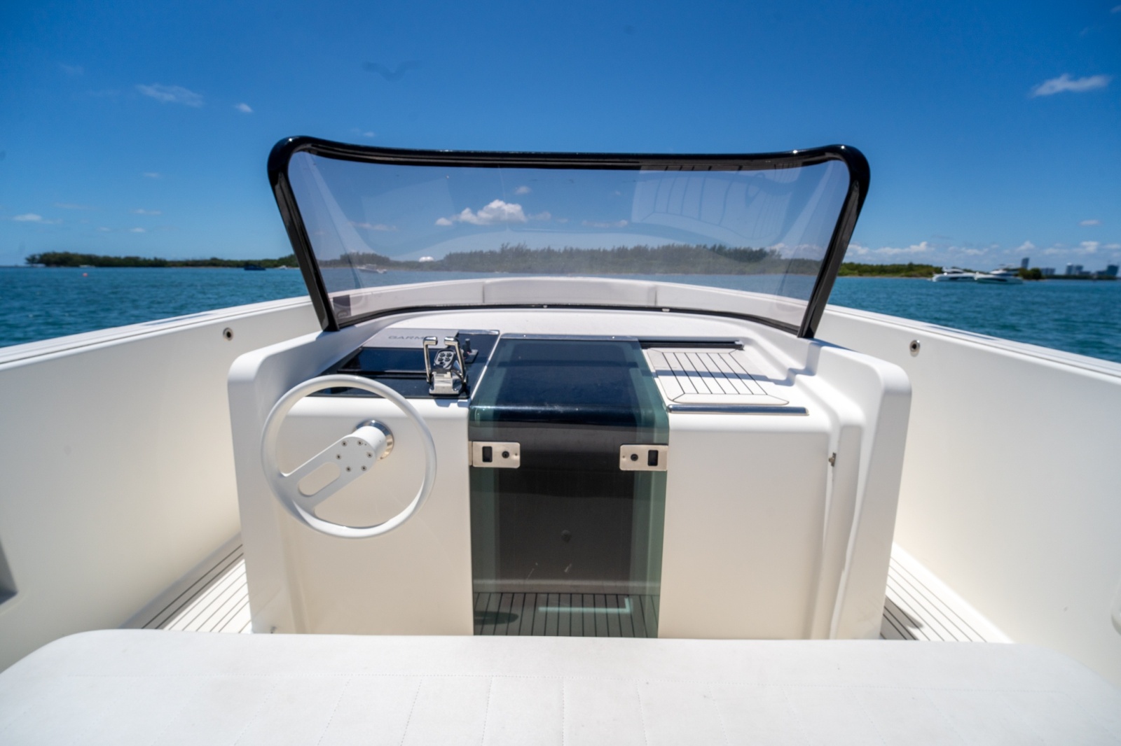 2014 VanDutch 40