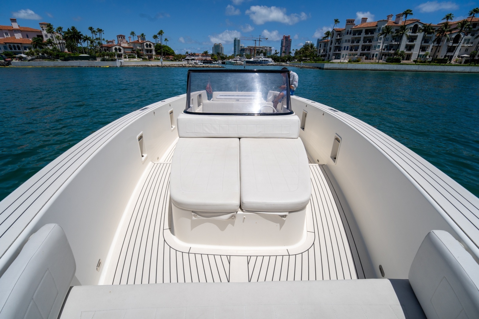 40ft VanDutch Yacht For Sale