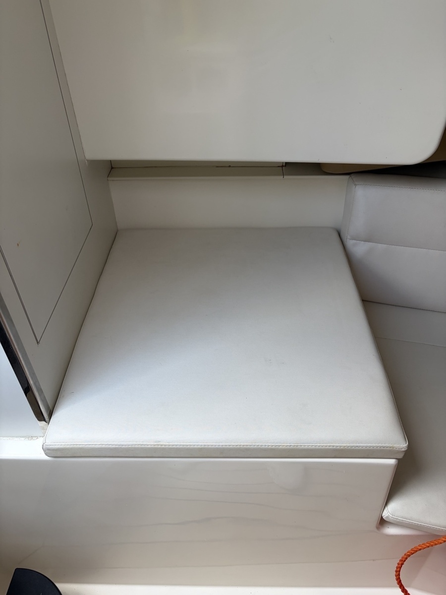 40ft VanDutch Yacht For Sale