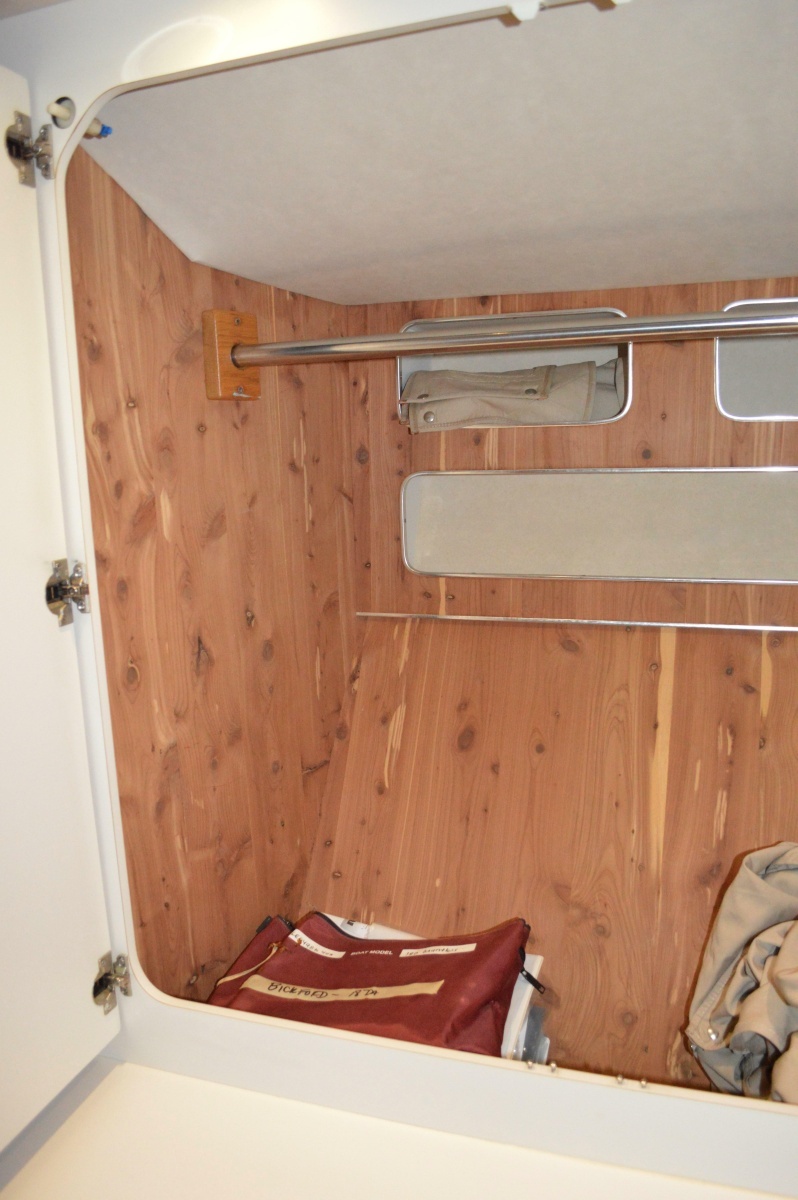 The Job Site 50ft Sea Ray Yacht For Sale