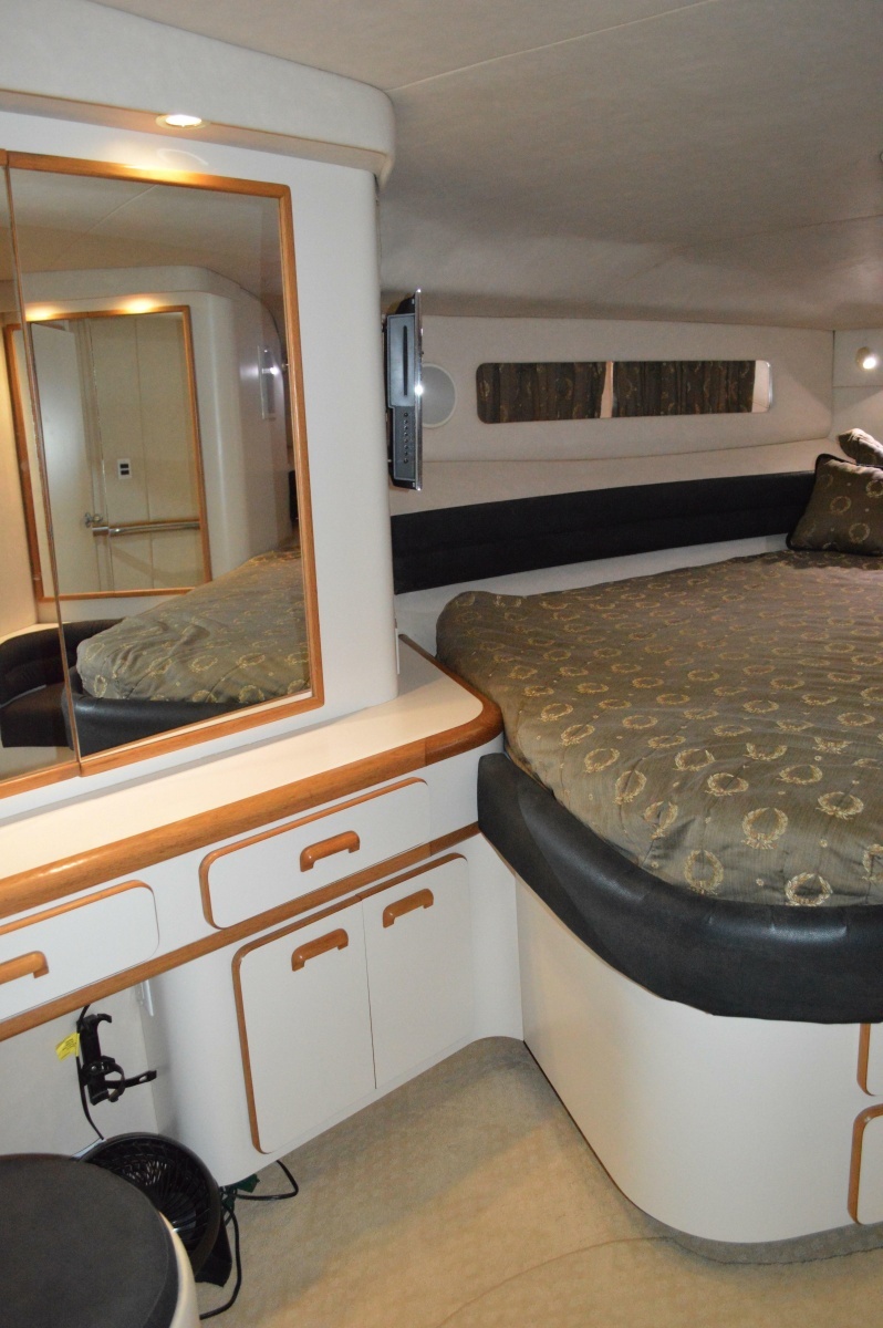 The Job Site 50ft Sea Ray Yacht For Sale