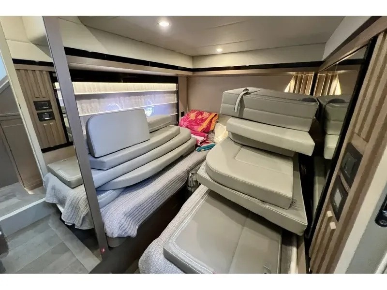 2024 Absolute NAVETTA 58