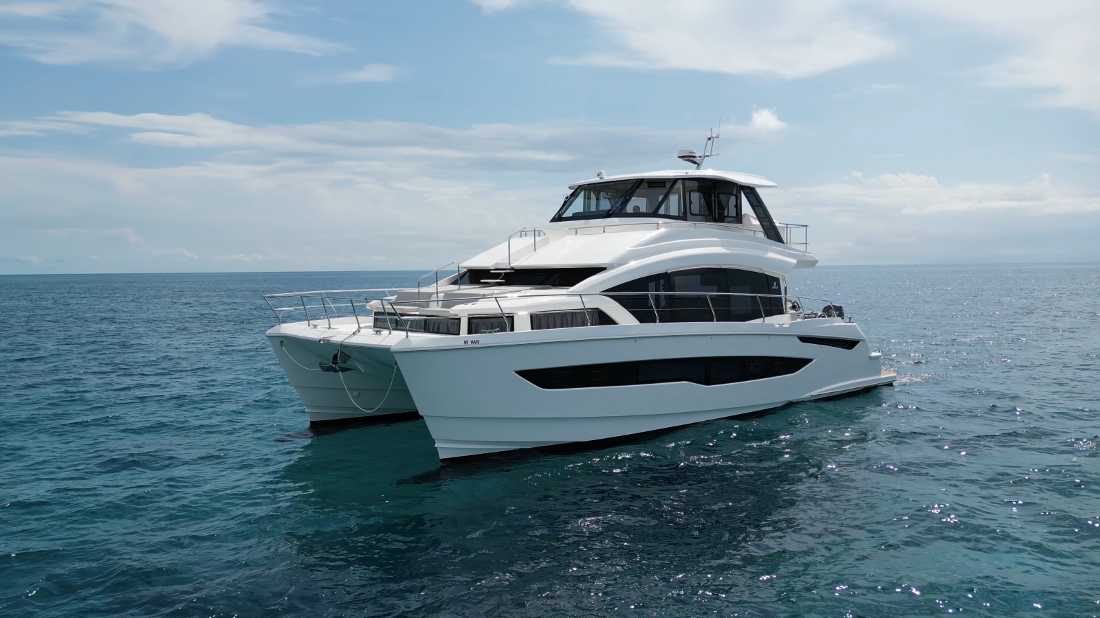 2025 Aquila 54 YACHT