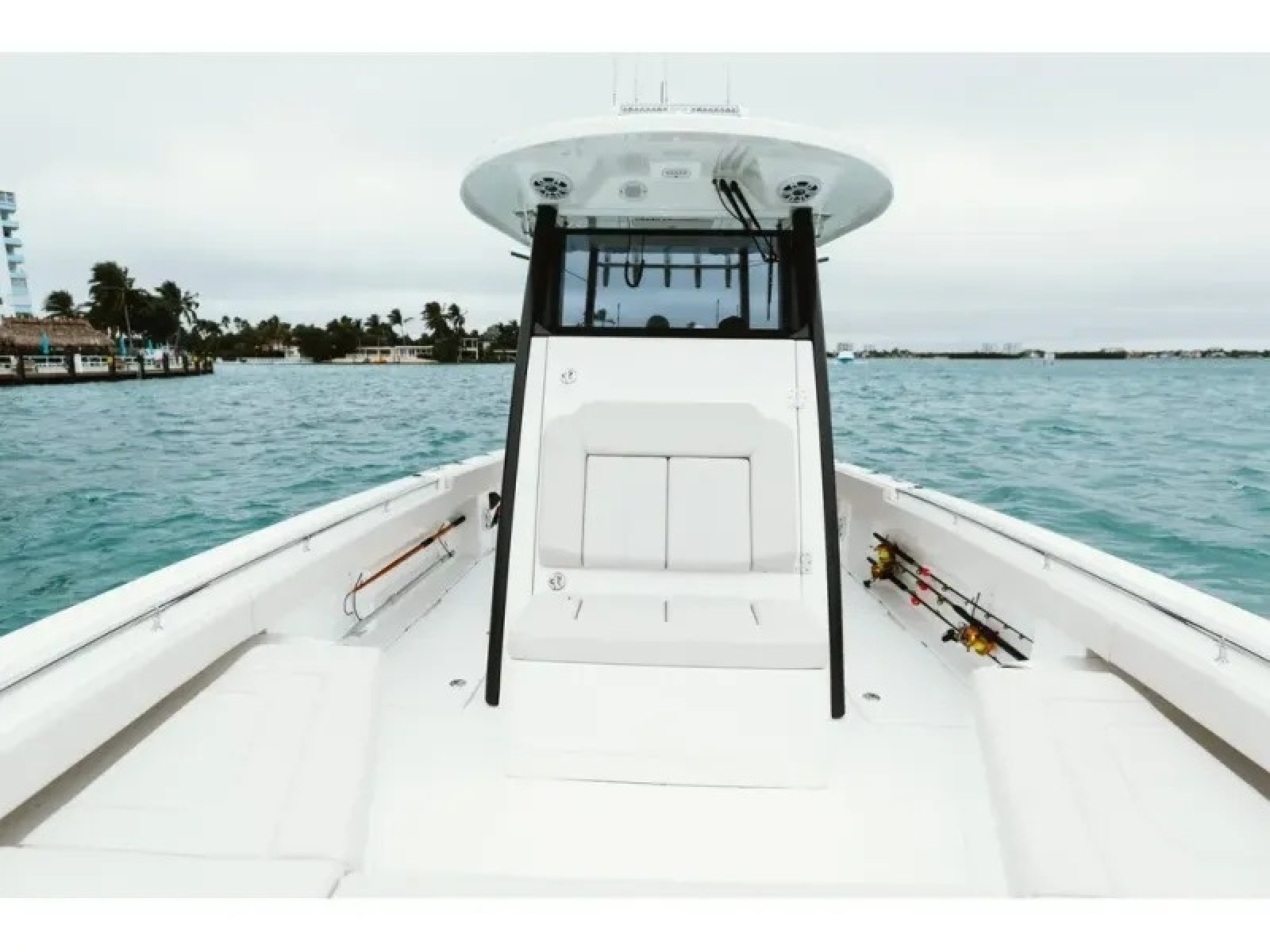 2022 Aquila 28 Molokai