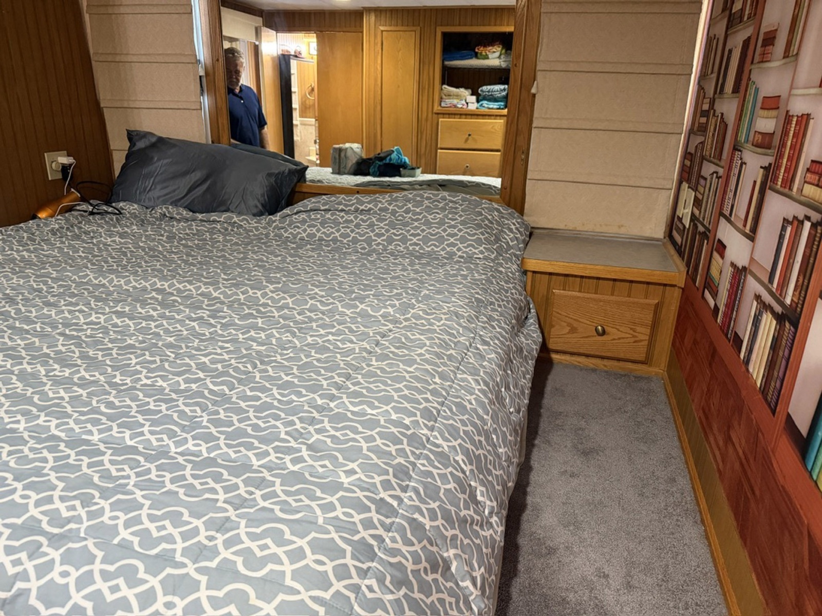 2001 Horizon 6015
