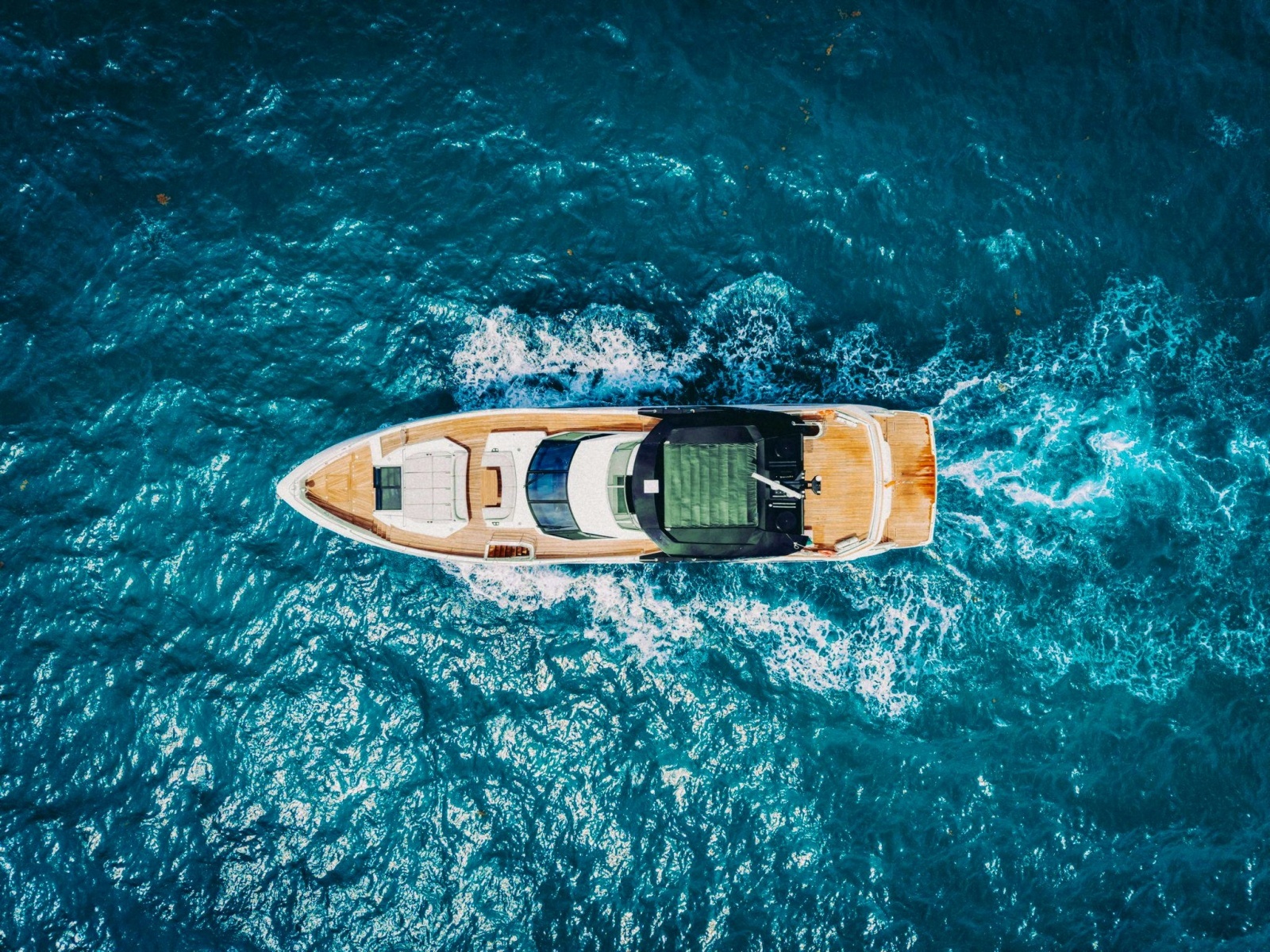 PURA VIDA 100ft Sunseeker Yacht For Sale