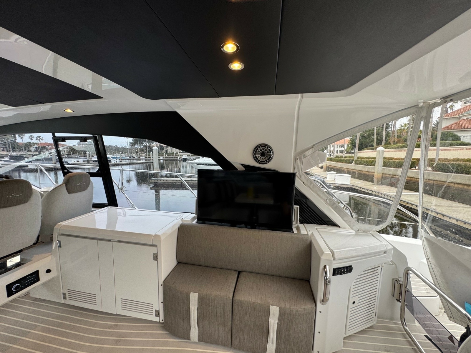 53ft Azimut Yacht For Sale