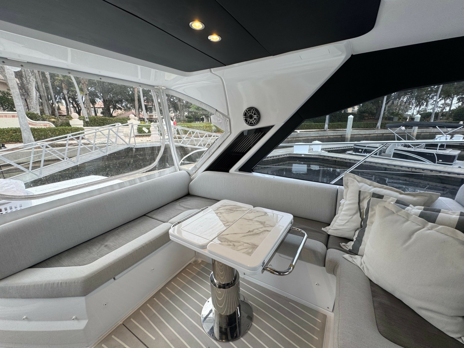53ft Azimut Yacht For Sale