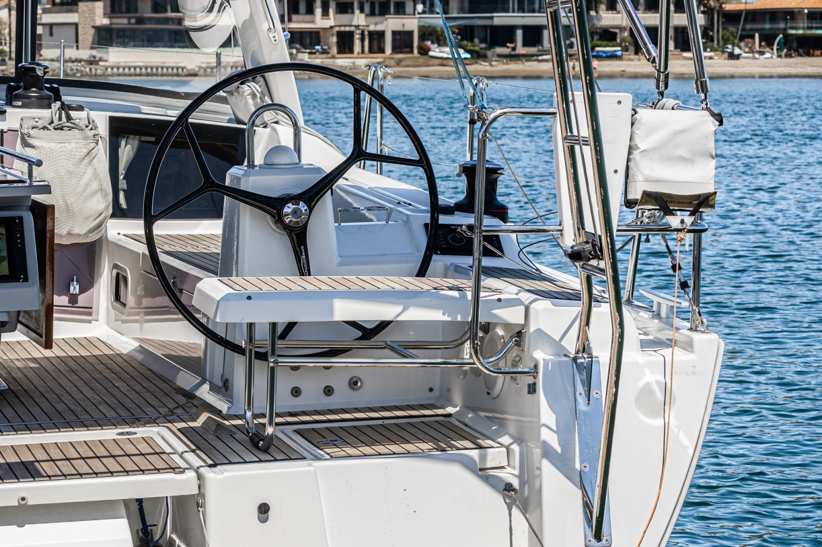 2018 Beneteau Oceanis 41.1