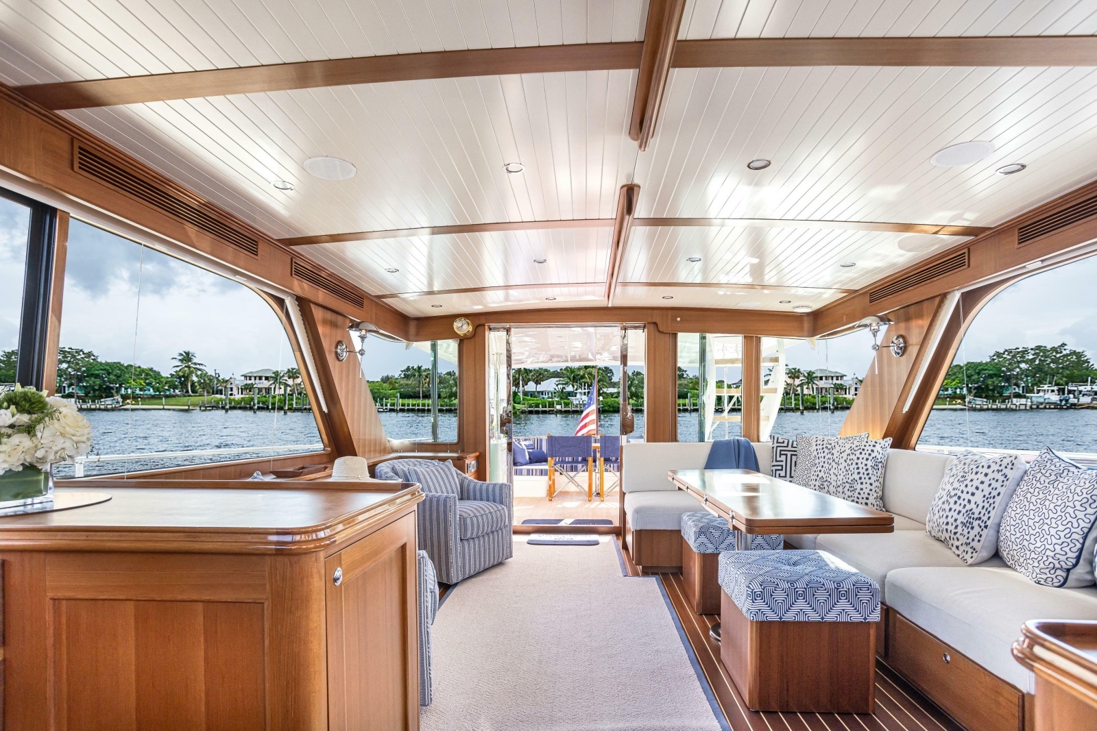 70ft Hunt Yachts Yacht For Sale