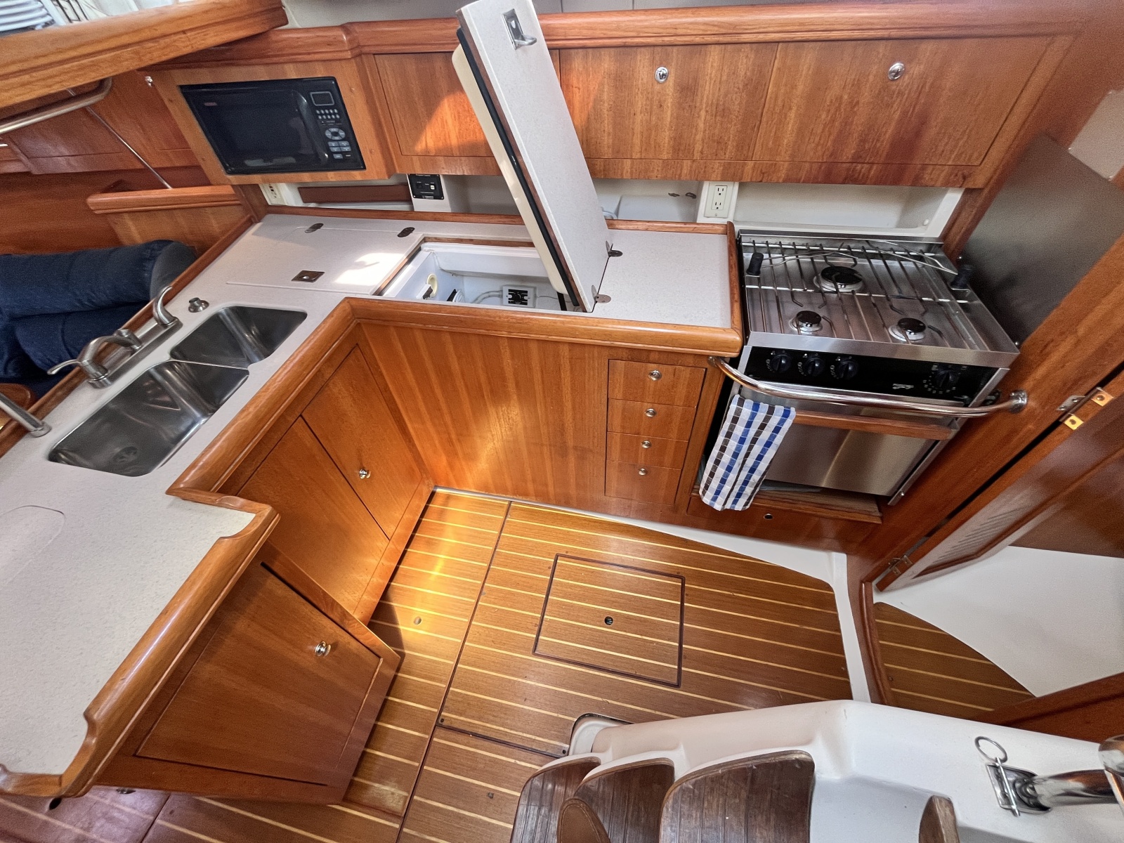 2002 Hunter 386