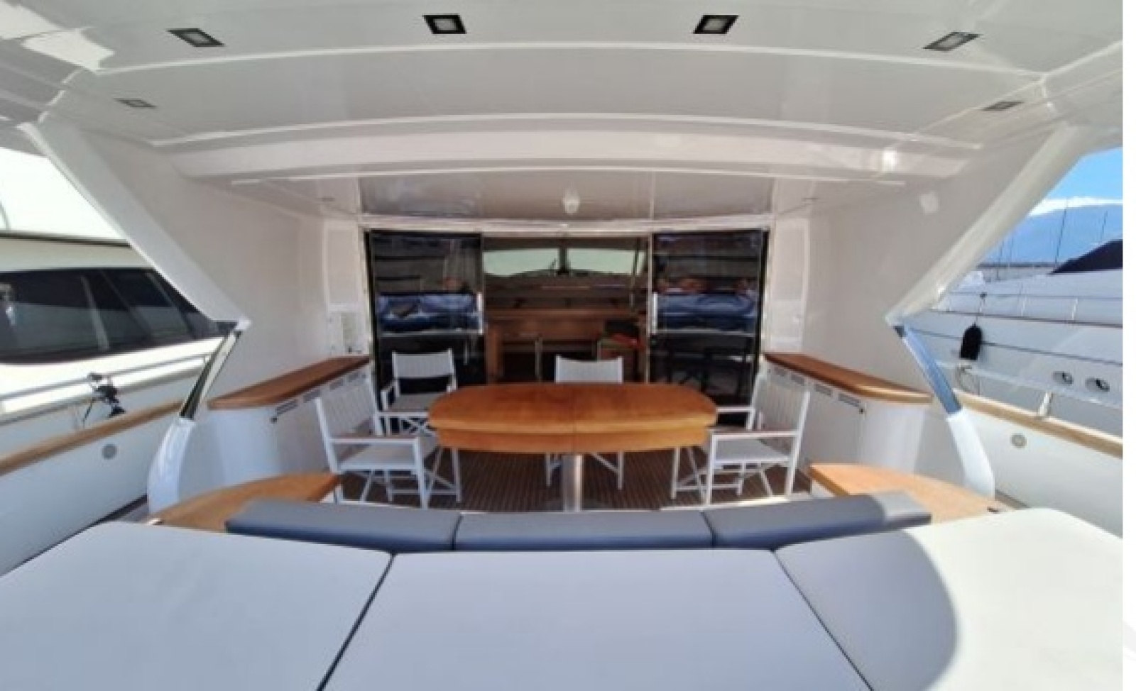 86ft Cerri Cantieri Navali Yacht For Sale