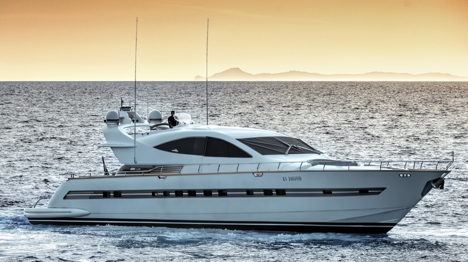 86ft Cerri Cantieri Navali Yacht For Sale