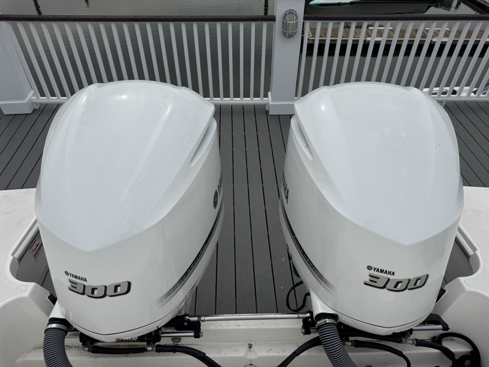 2019 Pursuit S 328 Sport