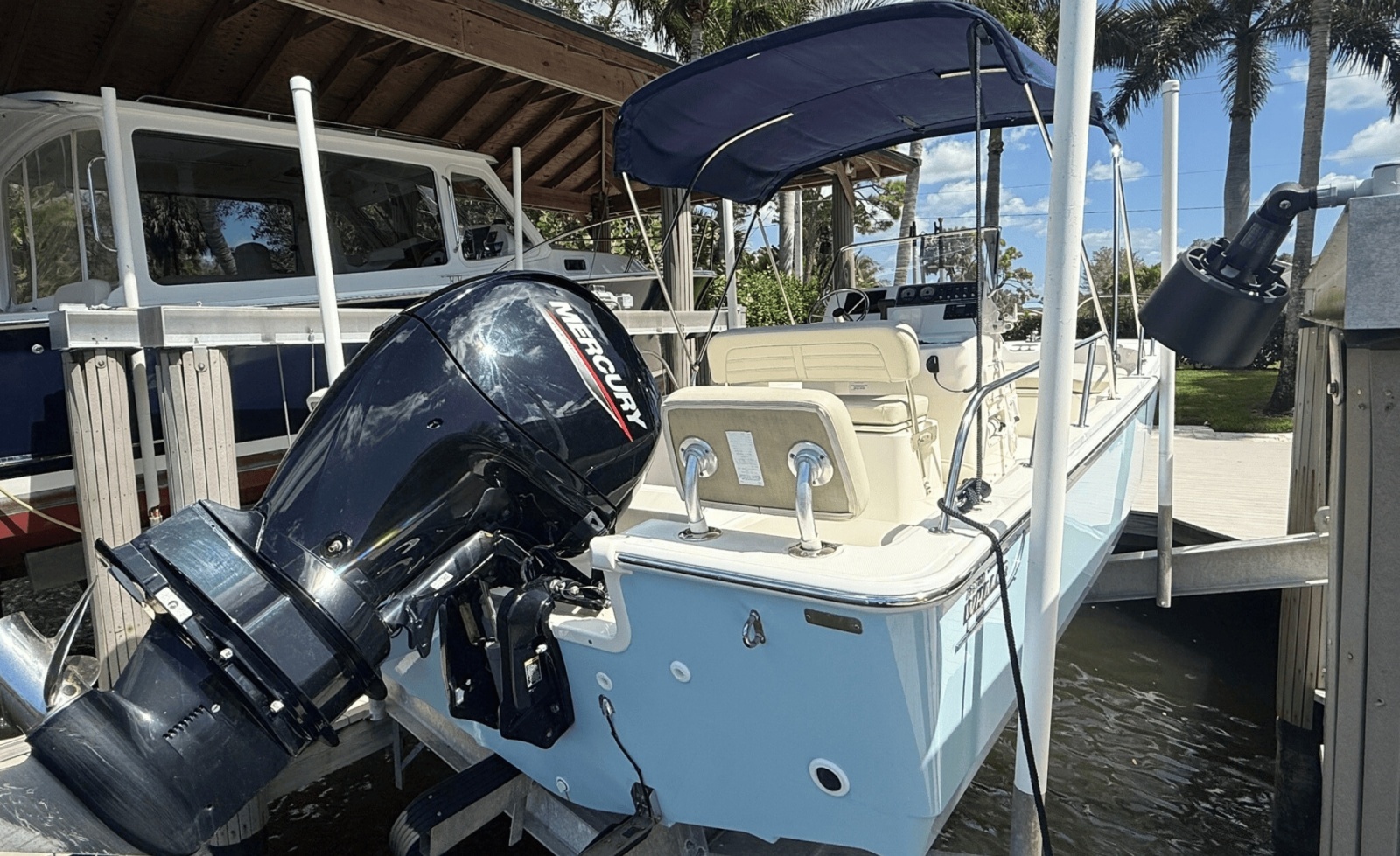 2023 Boston Whaler 190 Montauk
