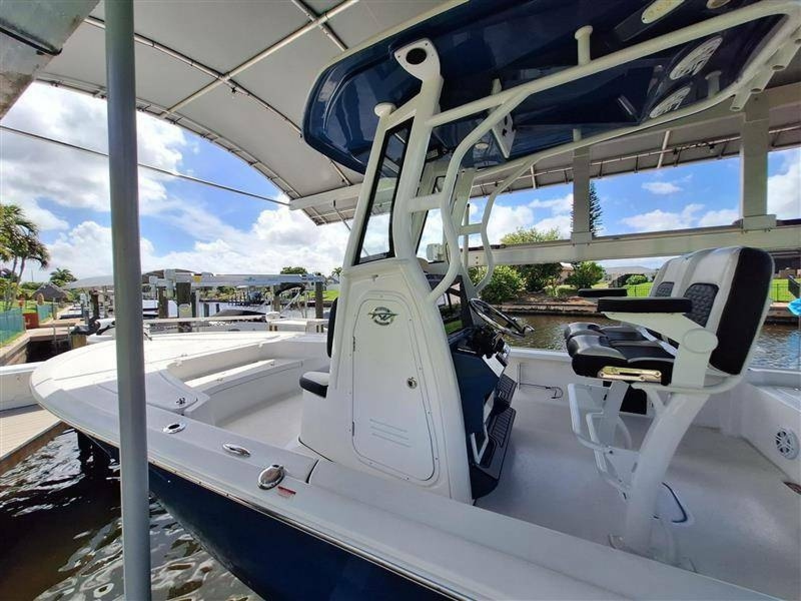 2024 Tidewater Bay Max 2410