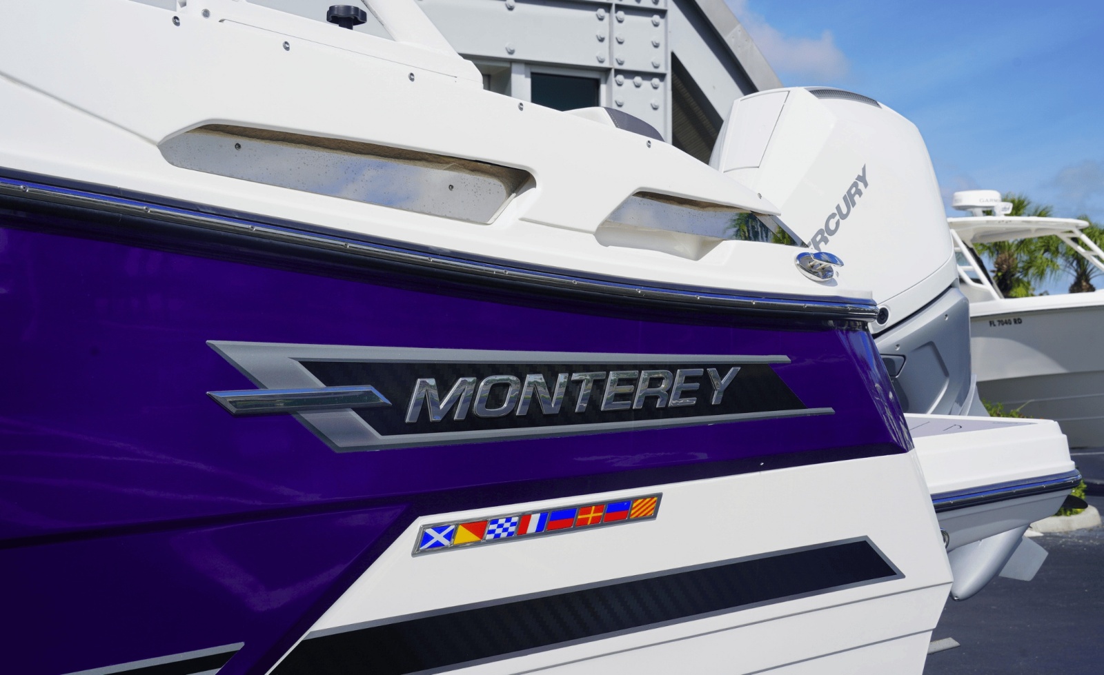 2023 Monterey 255SS