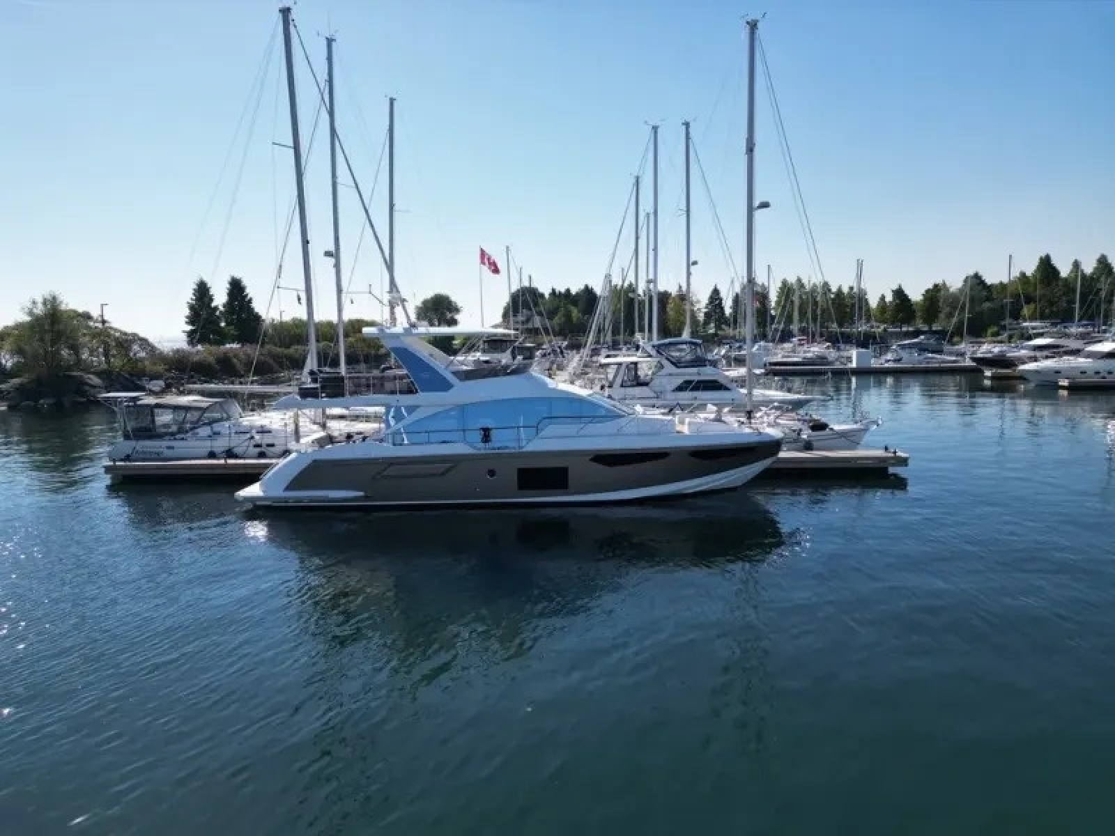 2024 Azimut FLY 60