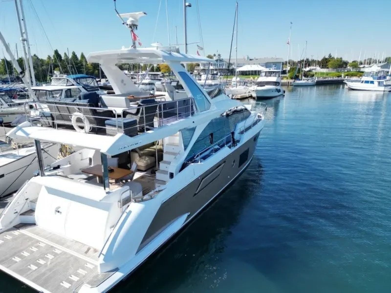 2024 Azimut FLY 60