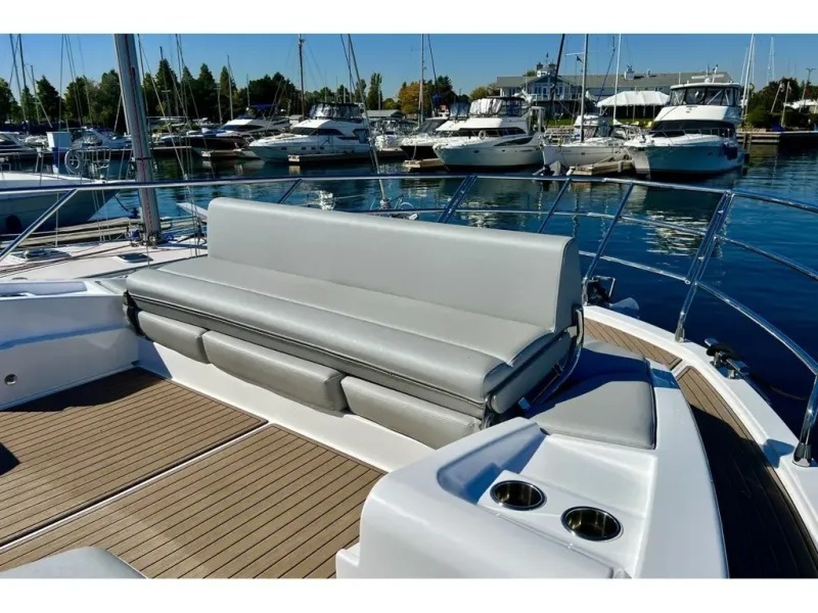 2024 Azimut FLY 60