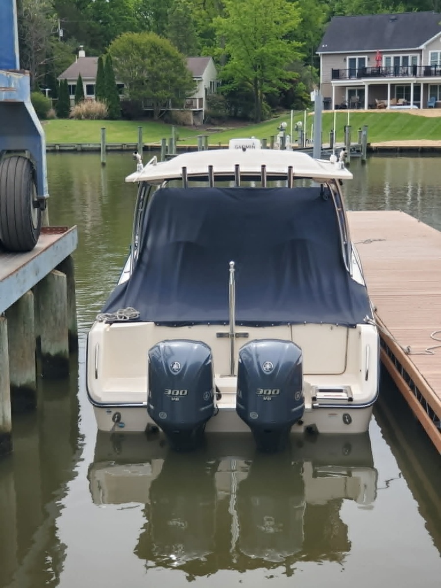 30ft Grady White Yacht For Sale