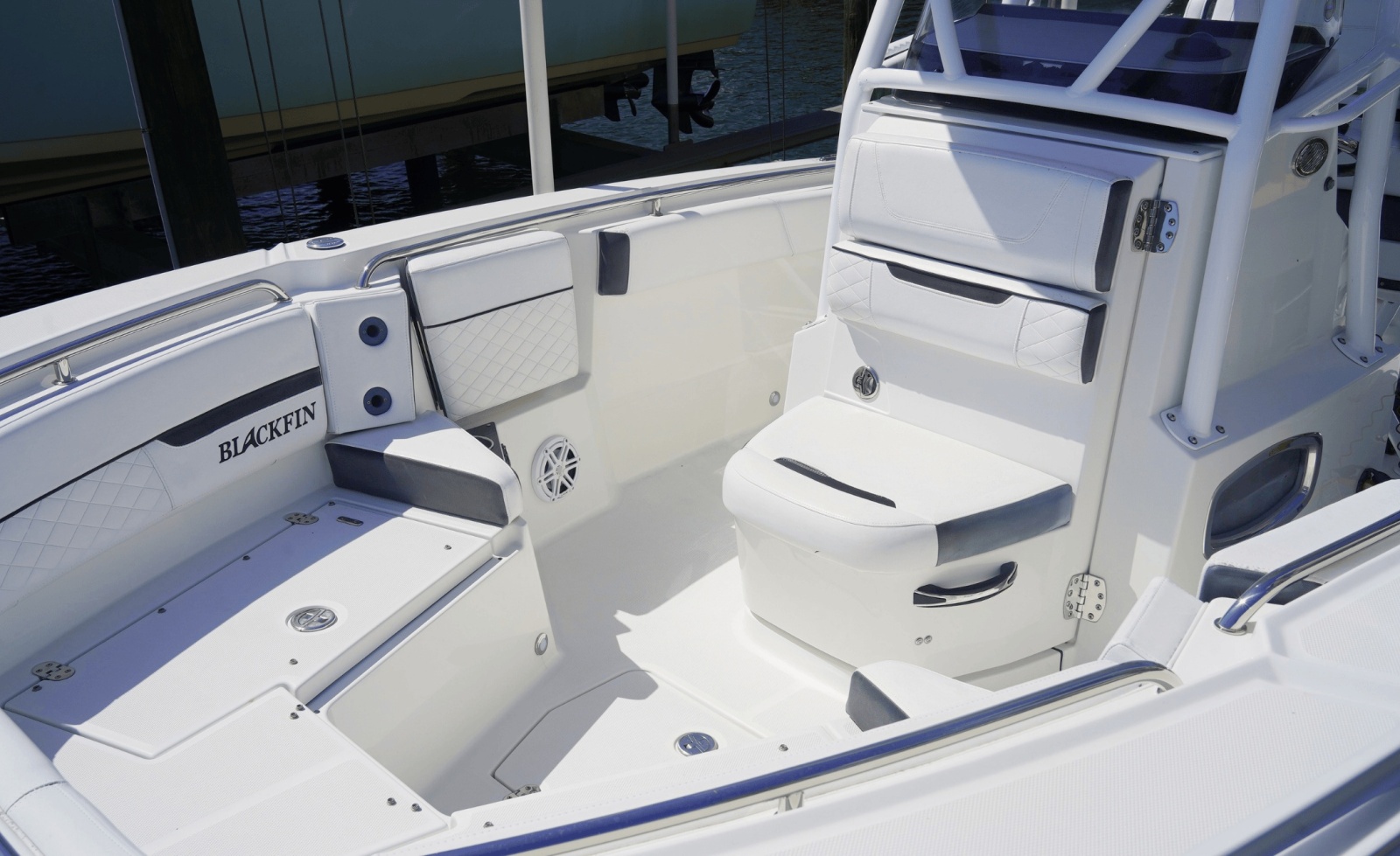 2021 Blackfin 252CC
