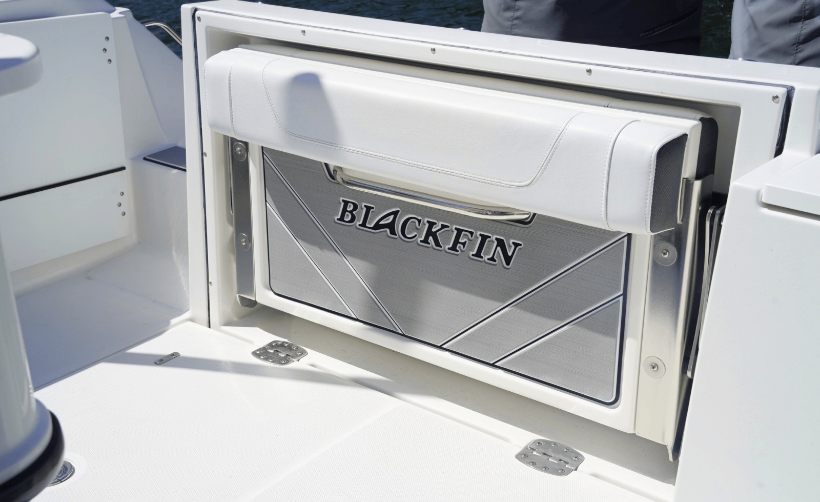 2021 Blackfin 252CC