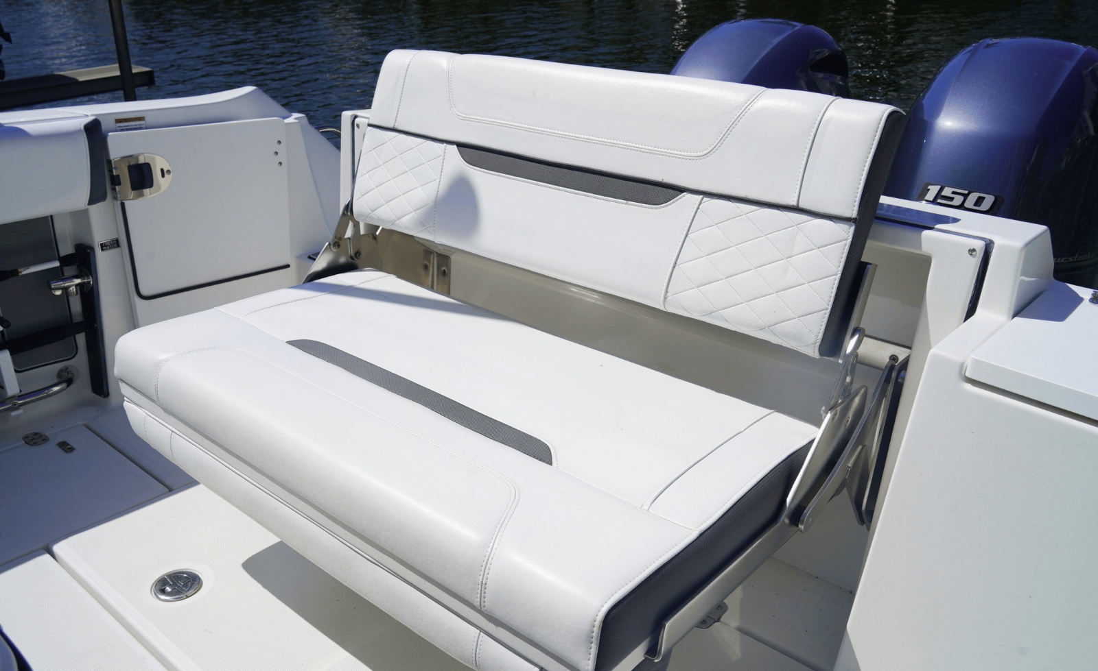 2021 Blackfin 252CC