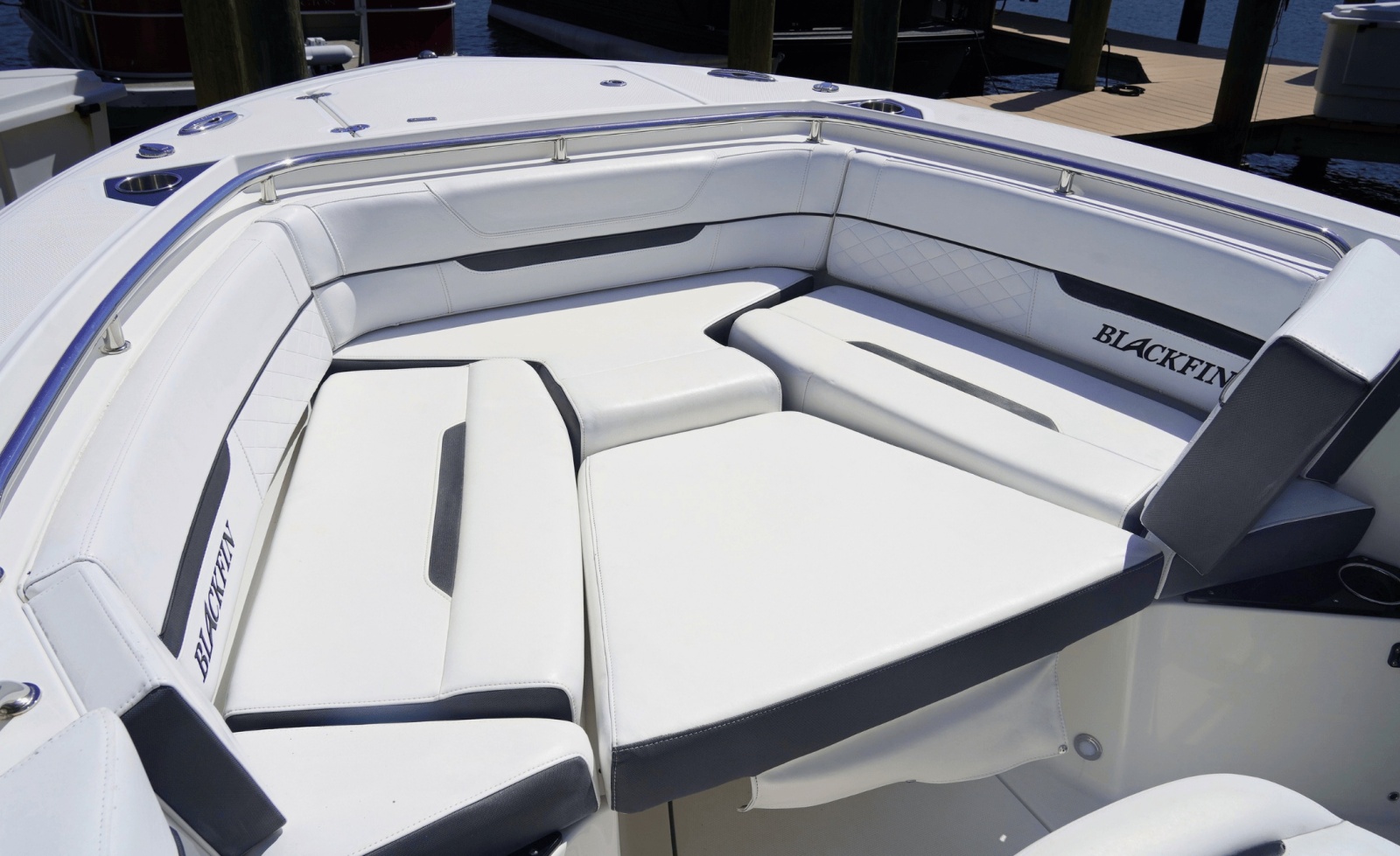 2021 Blackfin 252CC