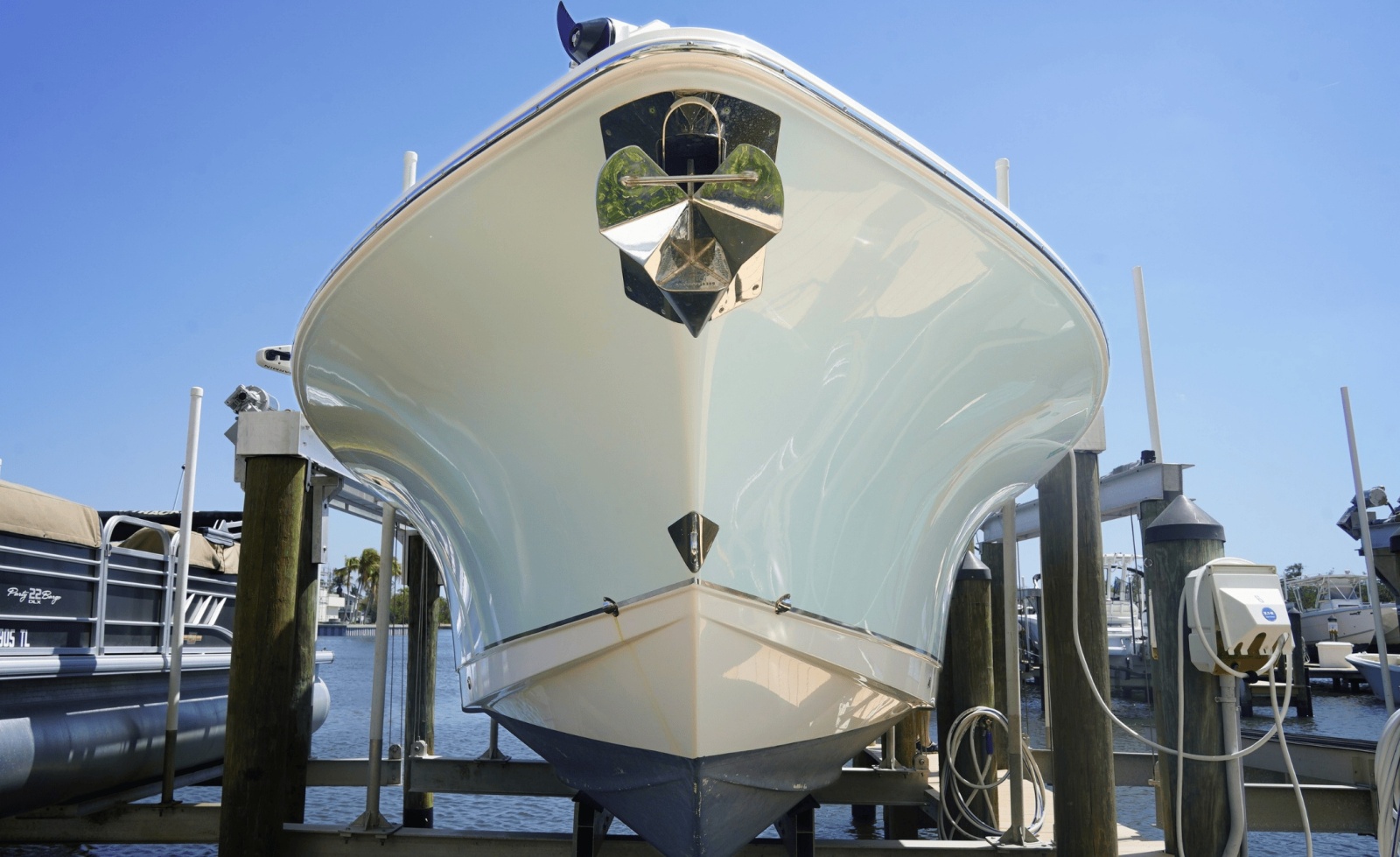 27' 2021 Sea Hunt Ultra 275SE