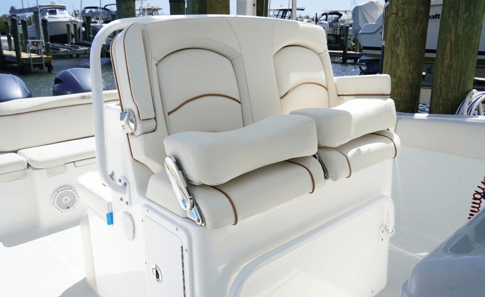 2021 Sea Hunt Ultra 275SE